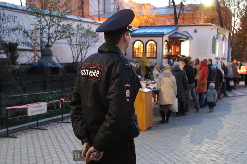 Полицейские Новой Москвы выявили факты нарушения миграционного законодательства