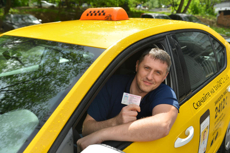 В Москве водители такси начали учить английский язык в преддверии Чемпионата мира