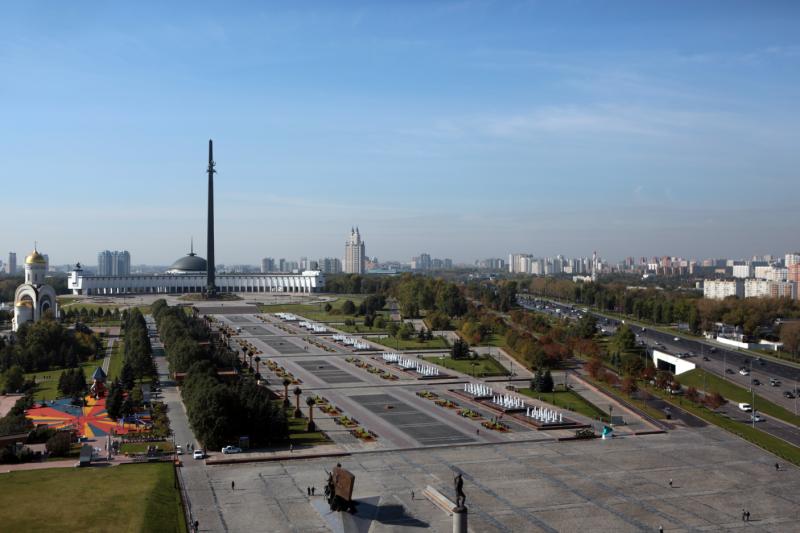 Более тысячи крыш отремонтируют в Москве