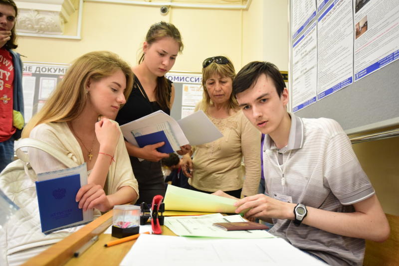 Московскую высшую школу социальных и экономических наук лишили аккредитации