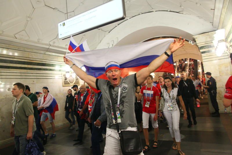 Почти 300 тысяч пассажиров воспользовались метро и МЦК после матча Россия – Хорватия
