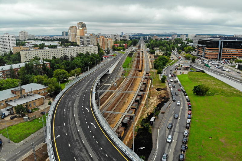 Более 1,5 тысячи километров дорог планируют построить в Новой Москве