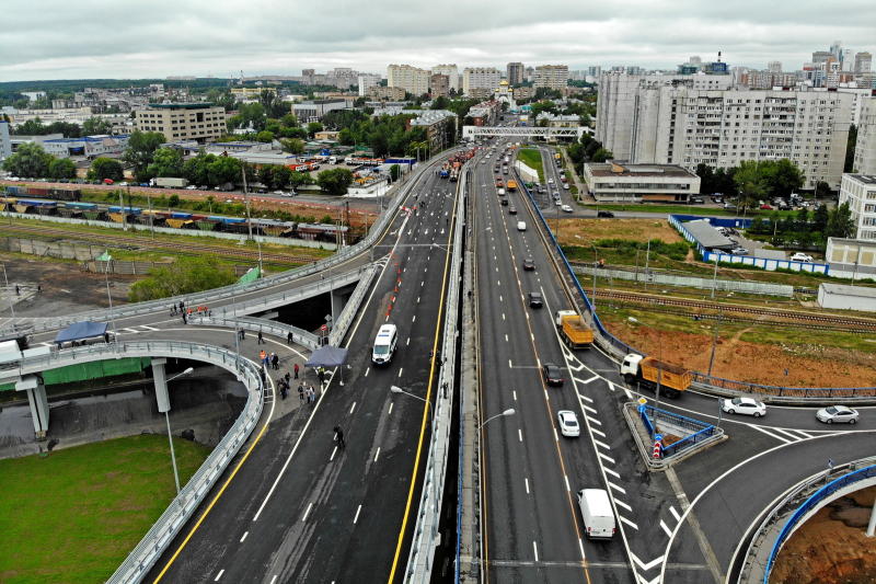 Строительство новой дороги до аэропорта Остафьево стартовало. Фото: архив, «Вечерняя Москва»