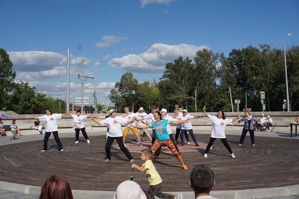 Праздник в рамках проекта «Московское долголетие» провели в Кокошкине