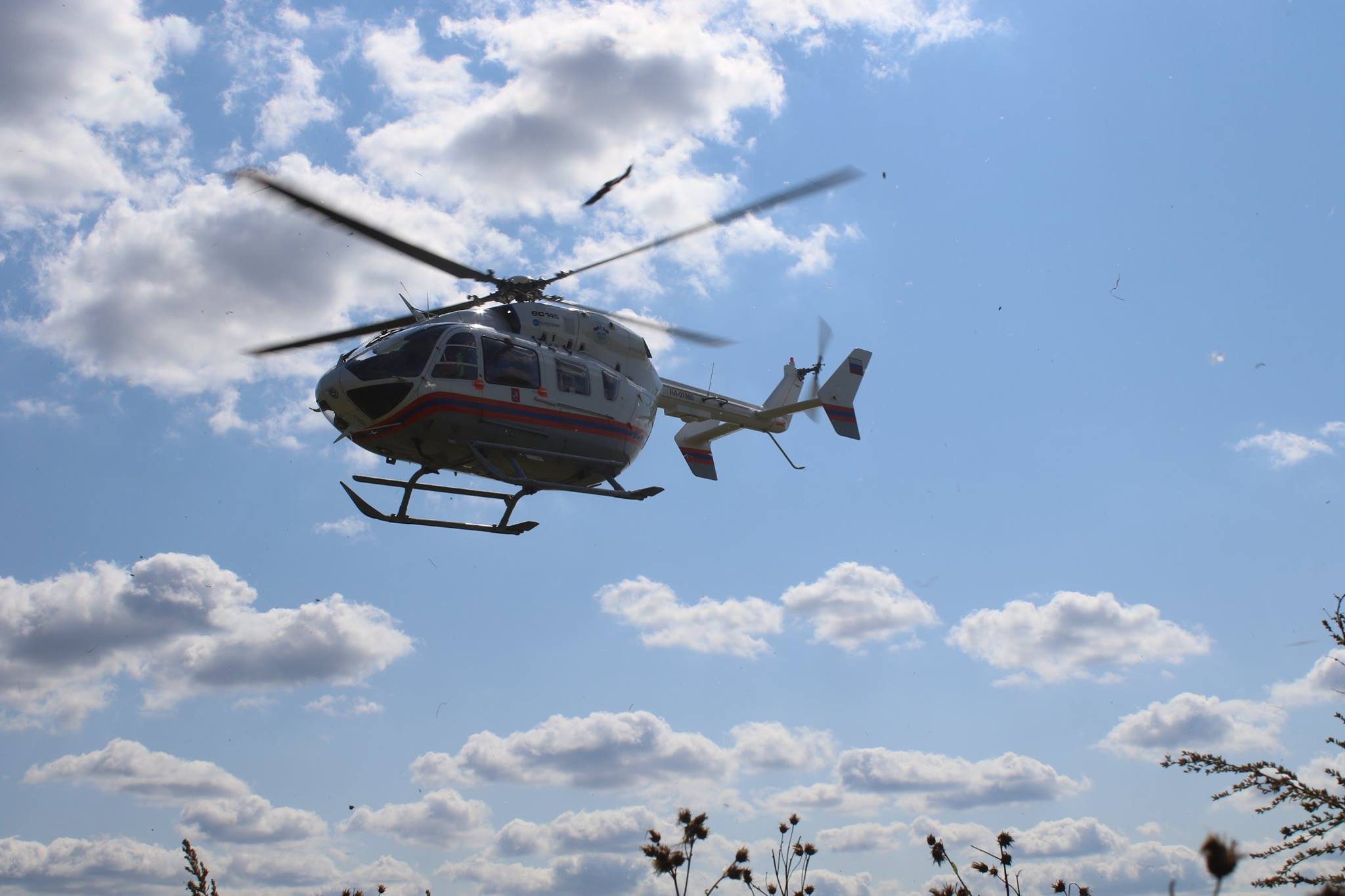Санитарный вертолёт Московского авиационного центра вылетел в Крекшино для эвакуации пострадавшего
