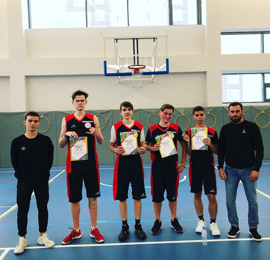 Юные спортсмены из Сосенского одержали победу в соревнованиях по баскетболу