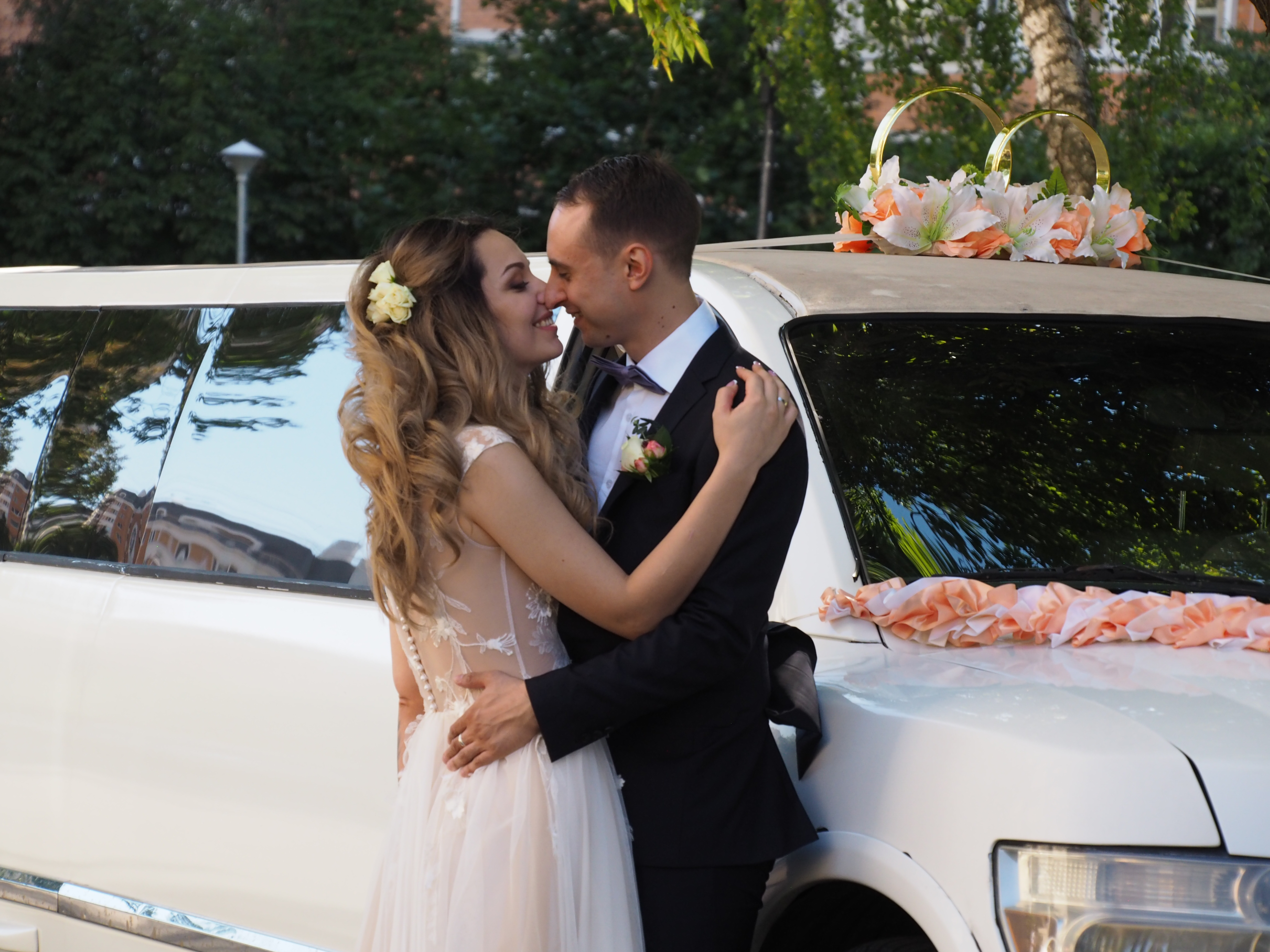 Свадебный бум: в День города поженятся почти две тысячи московских пар