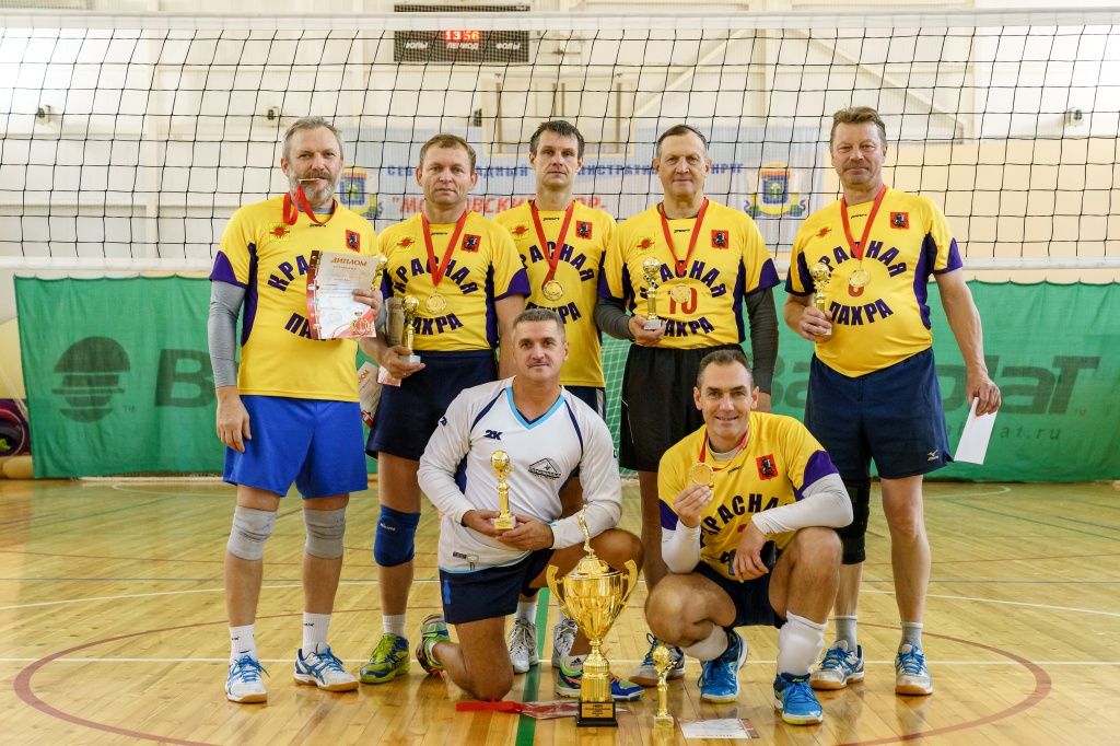 Финал соревнований по волейболу выиграли спортсмены из Краснопахорского