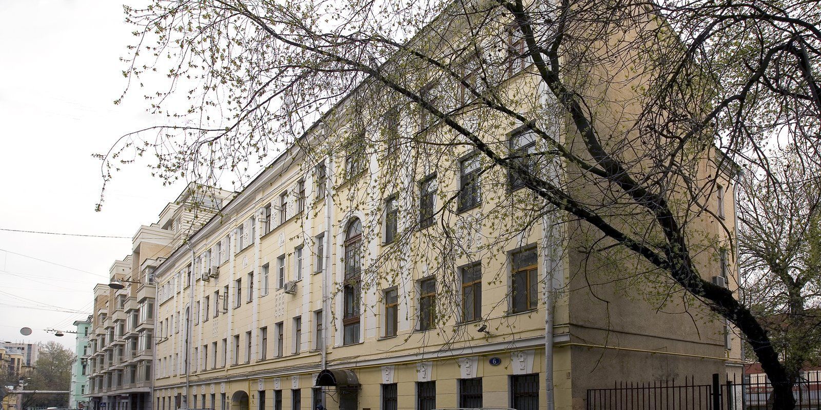Власти отреставрируют квартиру Васнецова с видом на «московский дворик»