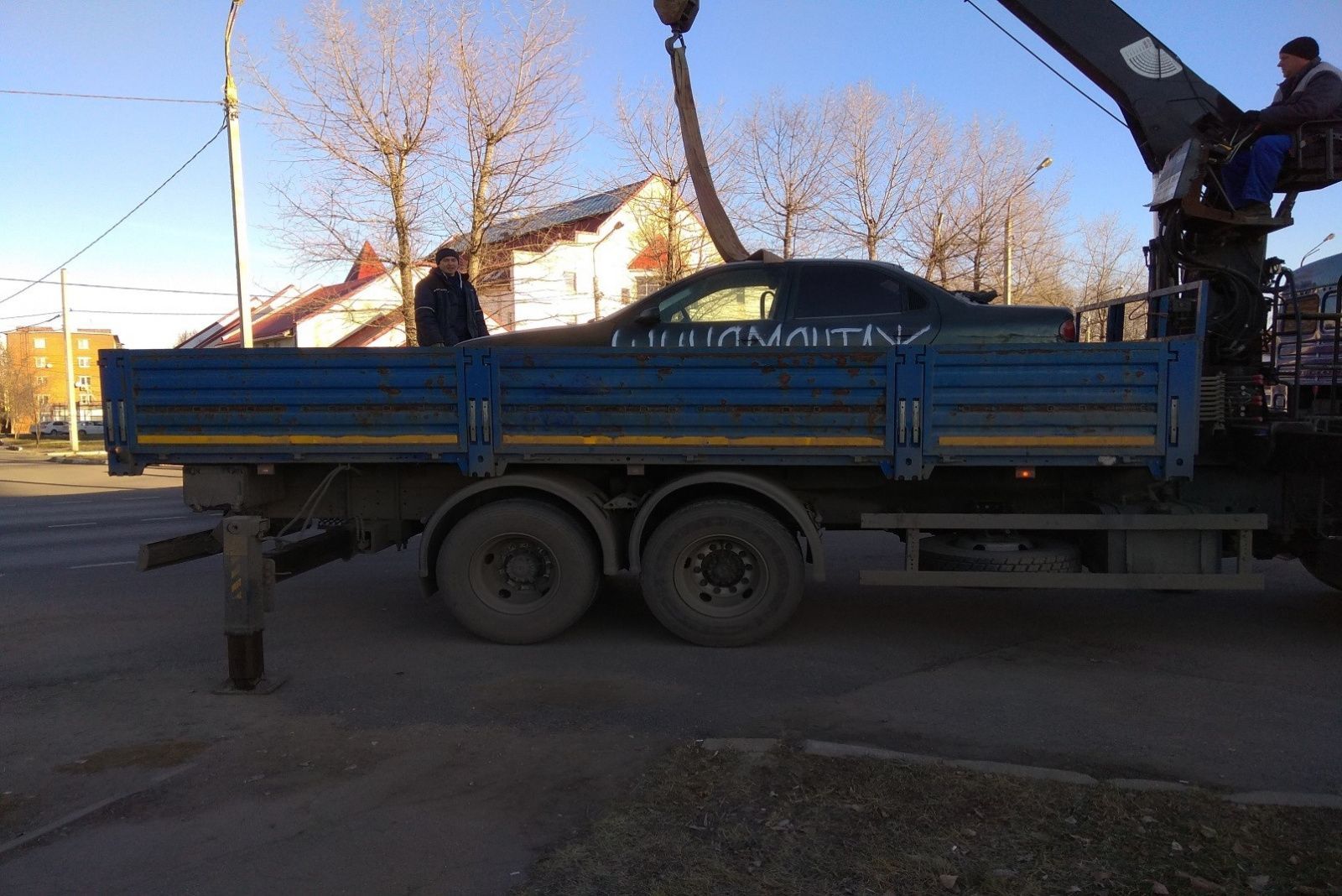Брошенное транспортное средство принудительно эвакуировали в поселении Рязановское