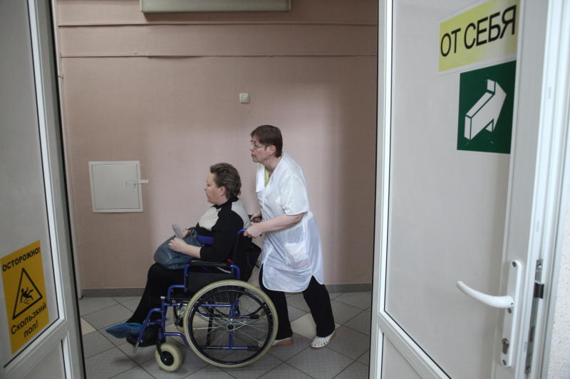 Представители ОНФ оказали специализированную помощь инвалиду
