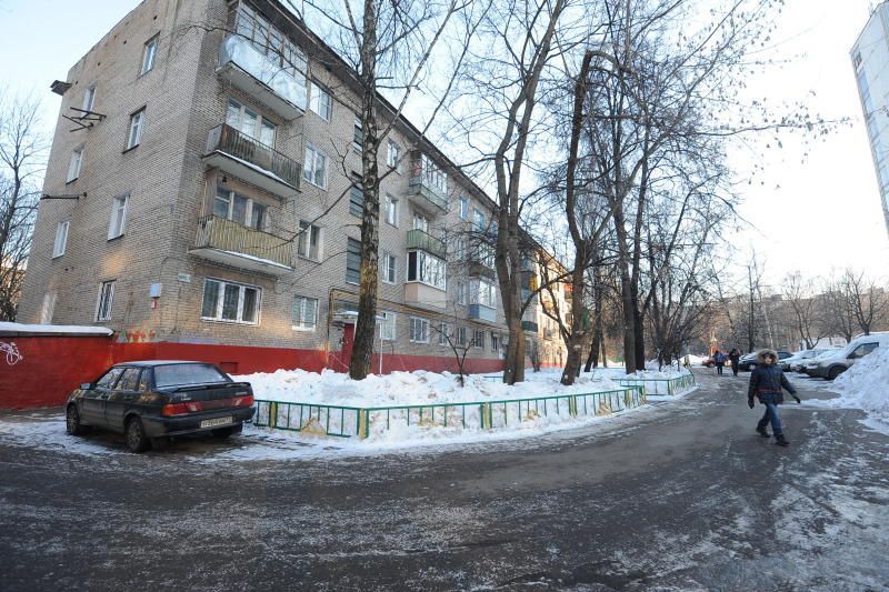 Капитальный ремонт дома в Ильичевке завершат в 2019 году. Фото: Анна Быкова, «Вечерняя Москва»