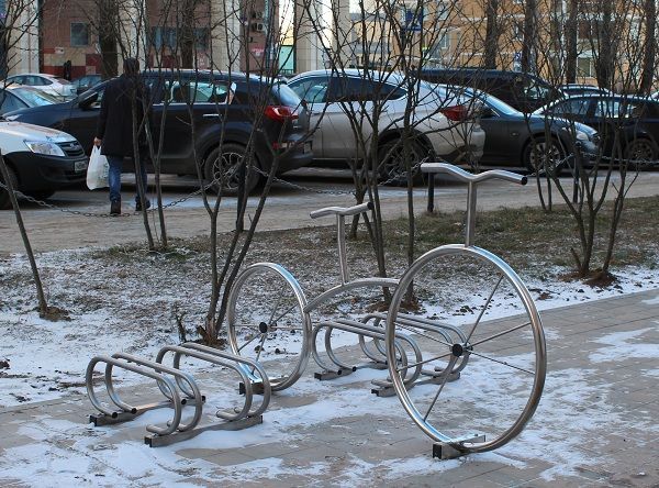 Восемь велосипедных парковок появились в Московском. Фото: администрация поселения Московский
