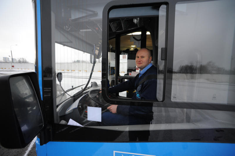Автобусы Москвы увеличили скорость на два процента