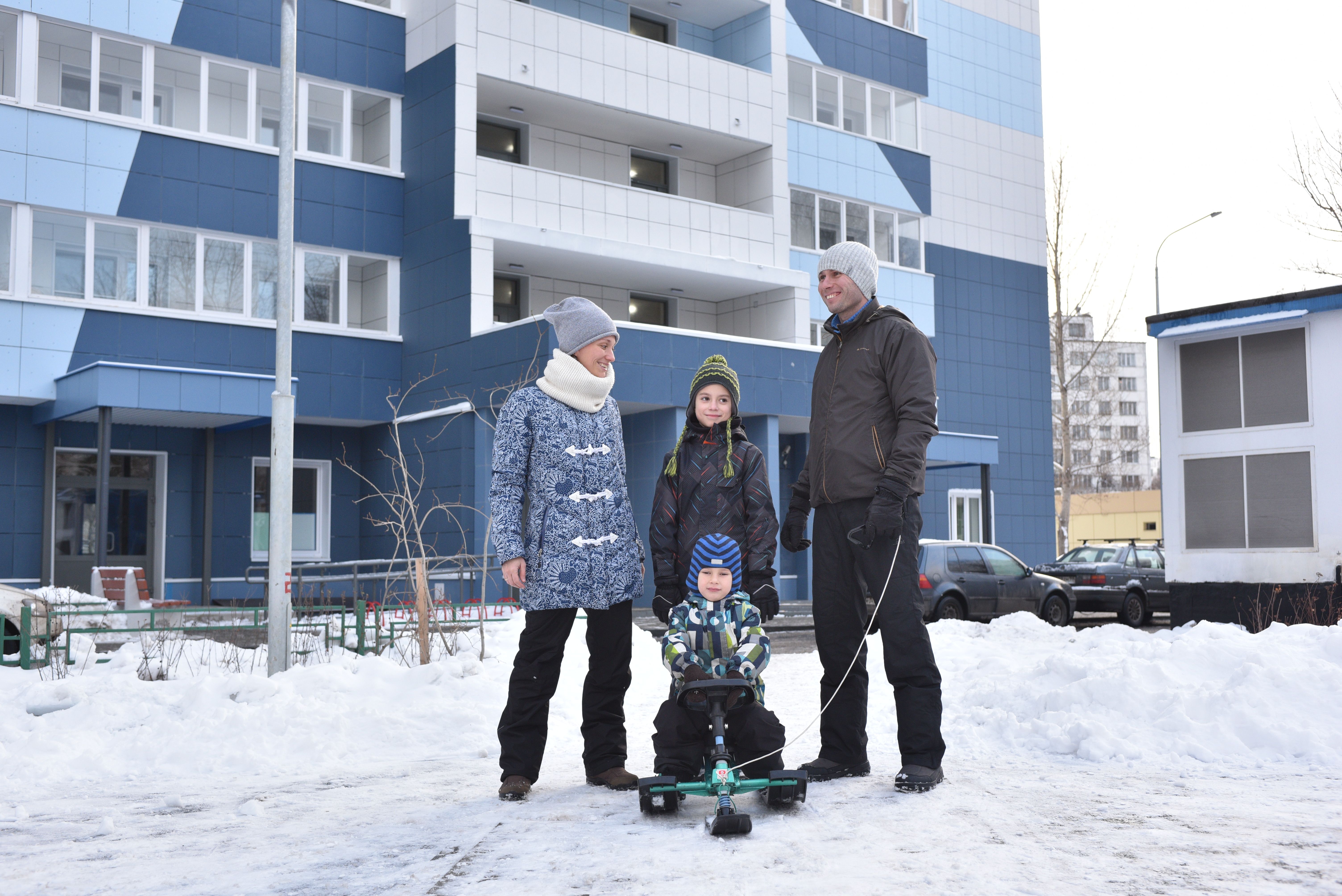 Родительская общественность советует москвичам оставить детей дома в новогодние каникулы