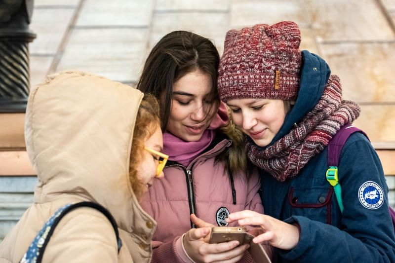 Учащиеся Москвы оценили новое приложение для пополнения соцкарт