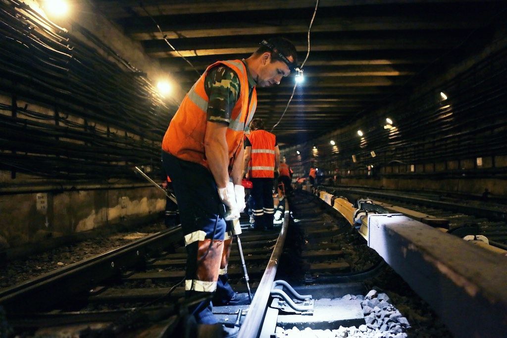Еще один участок московского метро лишится деревянных шпал