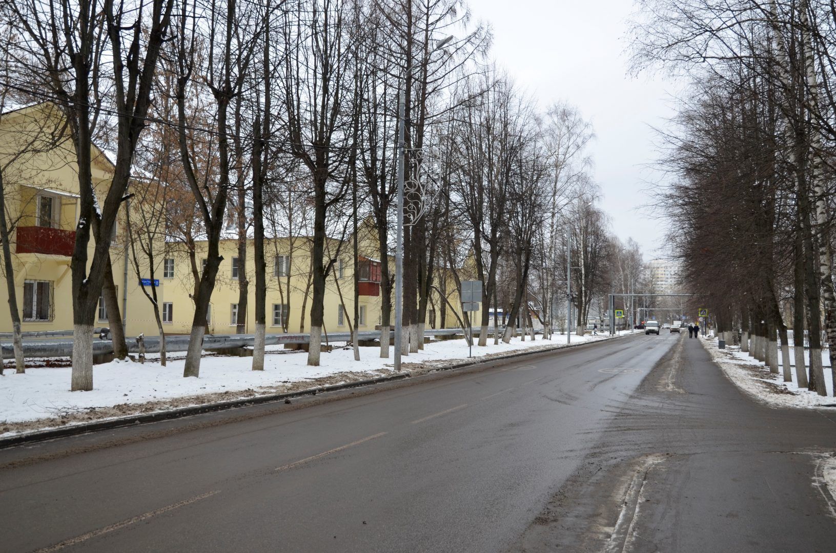 Подготовку дорог к весенне-летнему периоду начали в Роговском. Фото: Анна Быкова