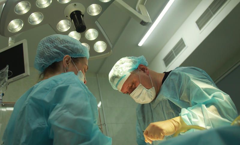 В больнице имени Сперанского открыли операционную для новорожденных