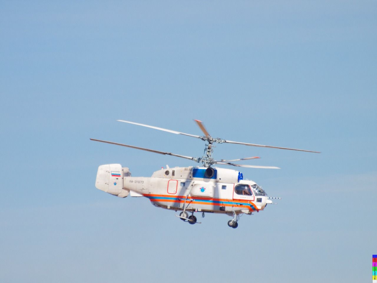 Экипаж дежурного санитарного вертолета Московского авиационного центра вылетел в поселок Станции Мачихино