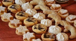 Домашнее печенье можно украсить на свой вкус. Фото: pixabay.com