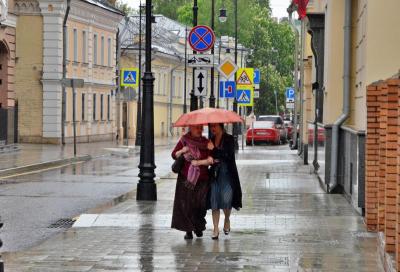 Облачность с прояснениями и небольшой дождь ожидаются 15 мая в Москве. Фото: Анна Быкова.