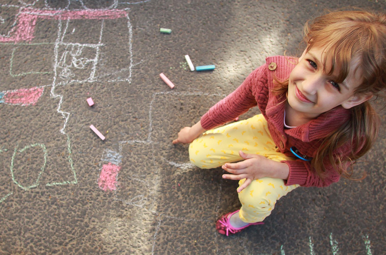Дети создадут рисунки на асфальте в Первомайском. Фото: Наталия Нечаева «Вечерняя Москва»