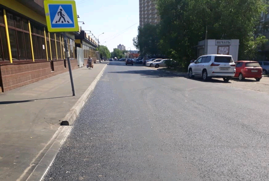 Специалисты обновили дорогу в Рязановском
