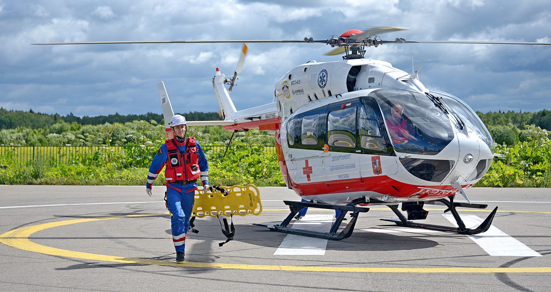 Две вертолетные площадки для экстренной госпитализации расположили в Новой Москве. Фото: архив, «Вечерняя Москва»