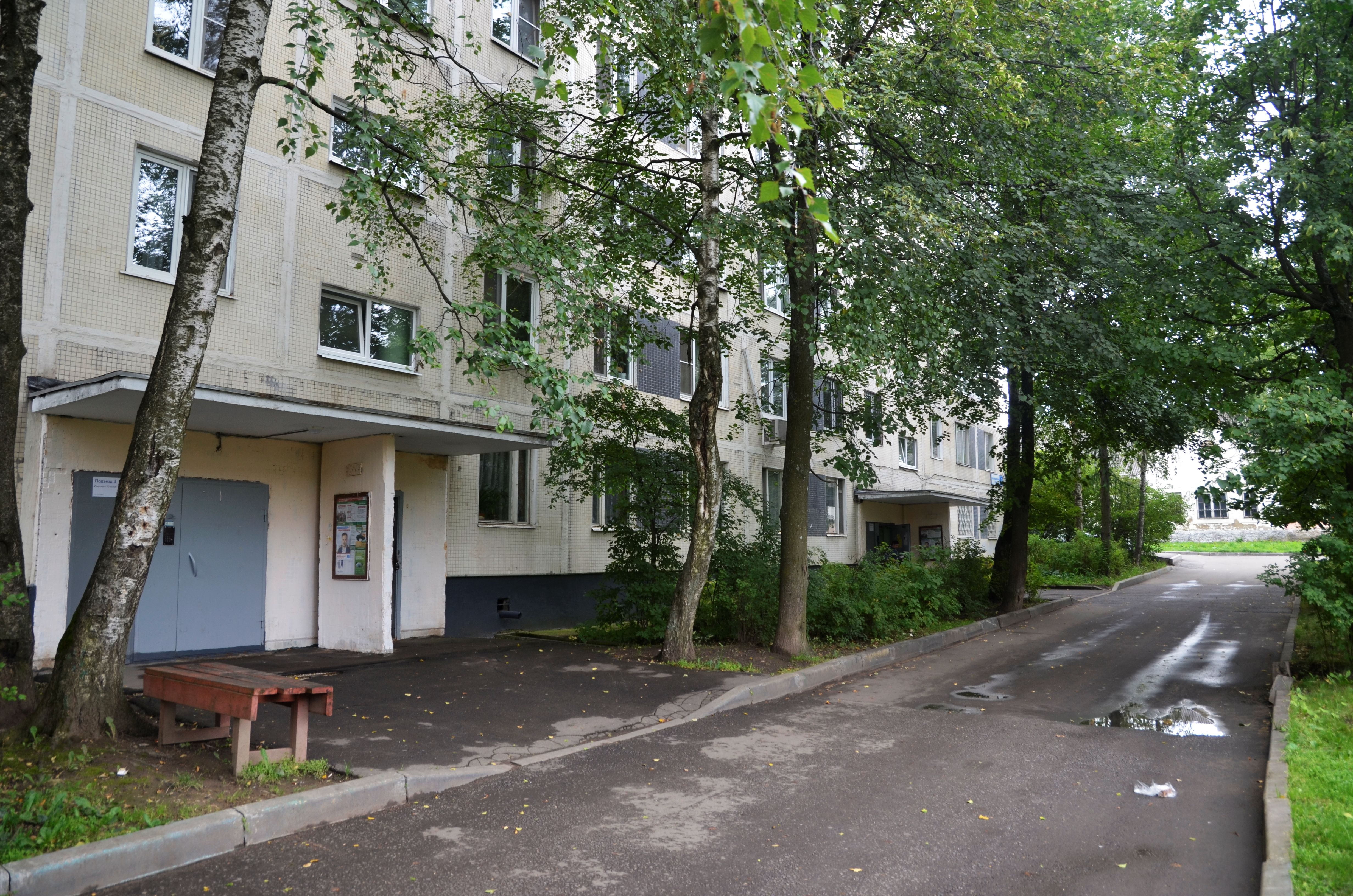 Специалисты проверят в жилых домах Киевского чердаки и подвалы