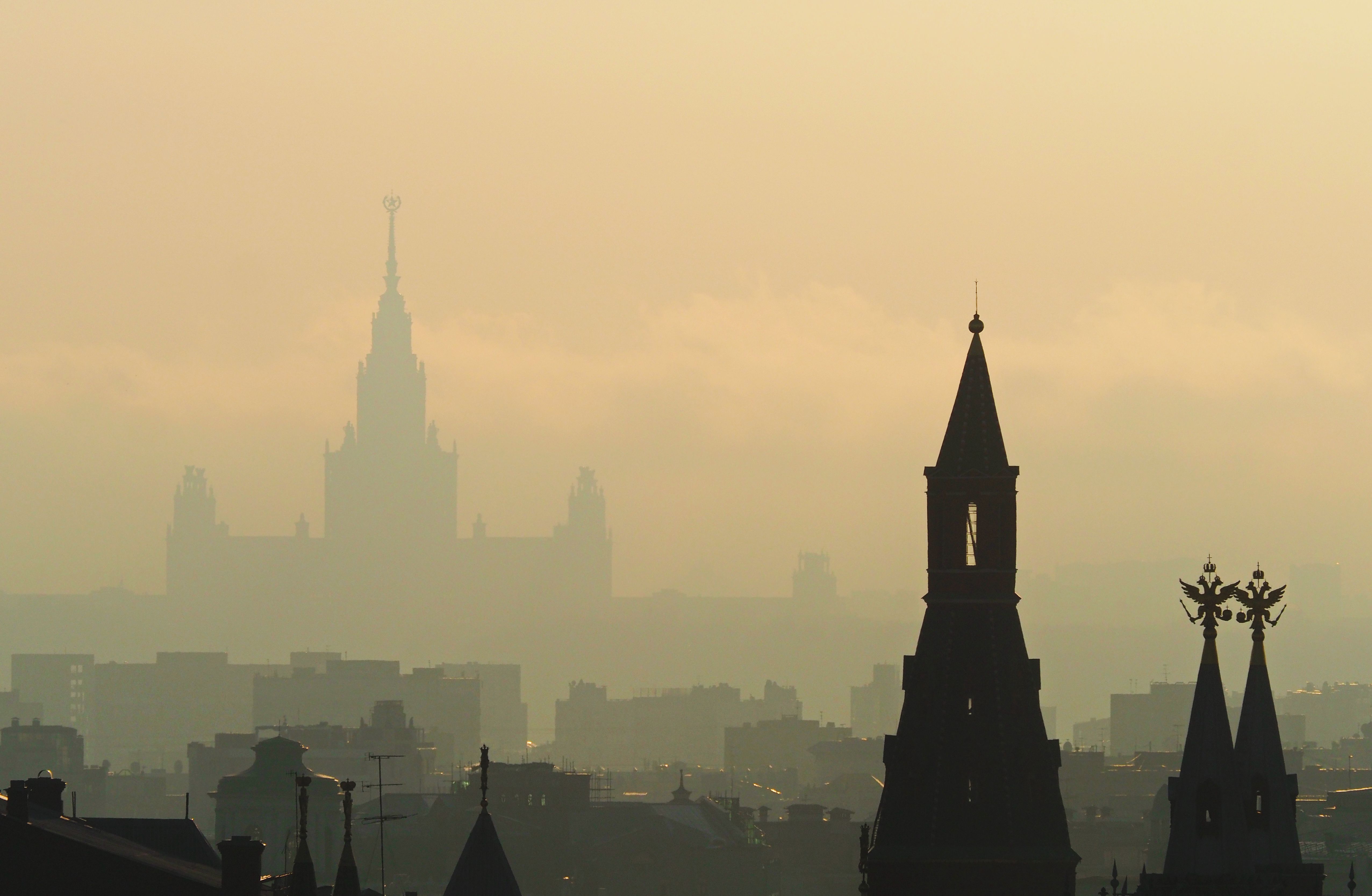 Москвичей предупредили о ночном тумане