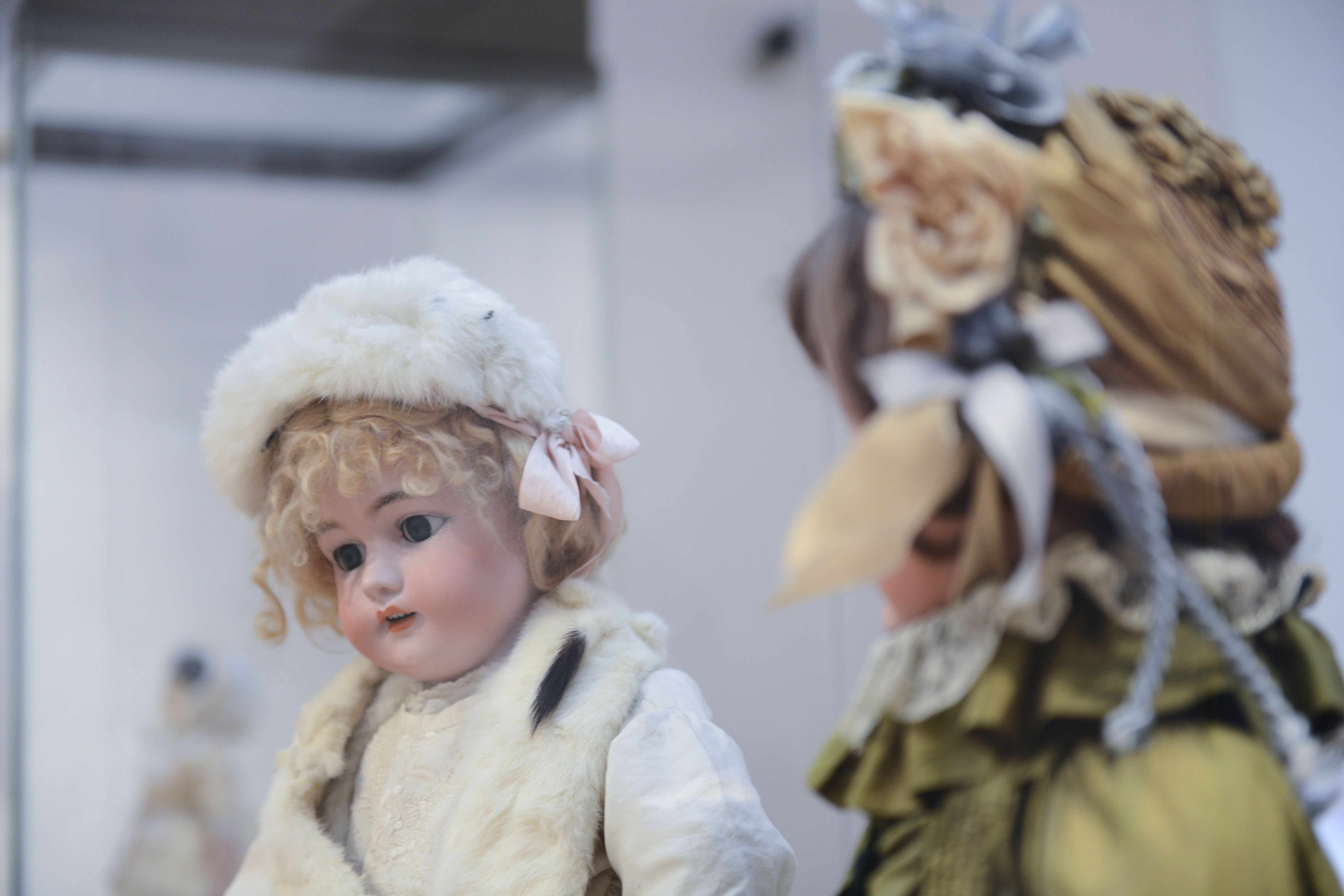 Наряды для кукол изготовили мальчики и девочки из Краснопахорского