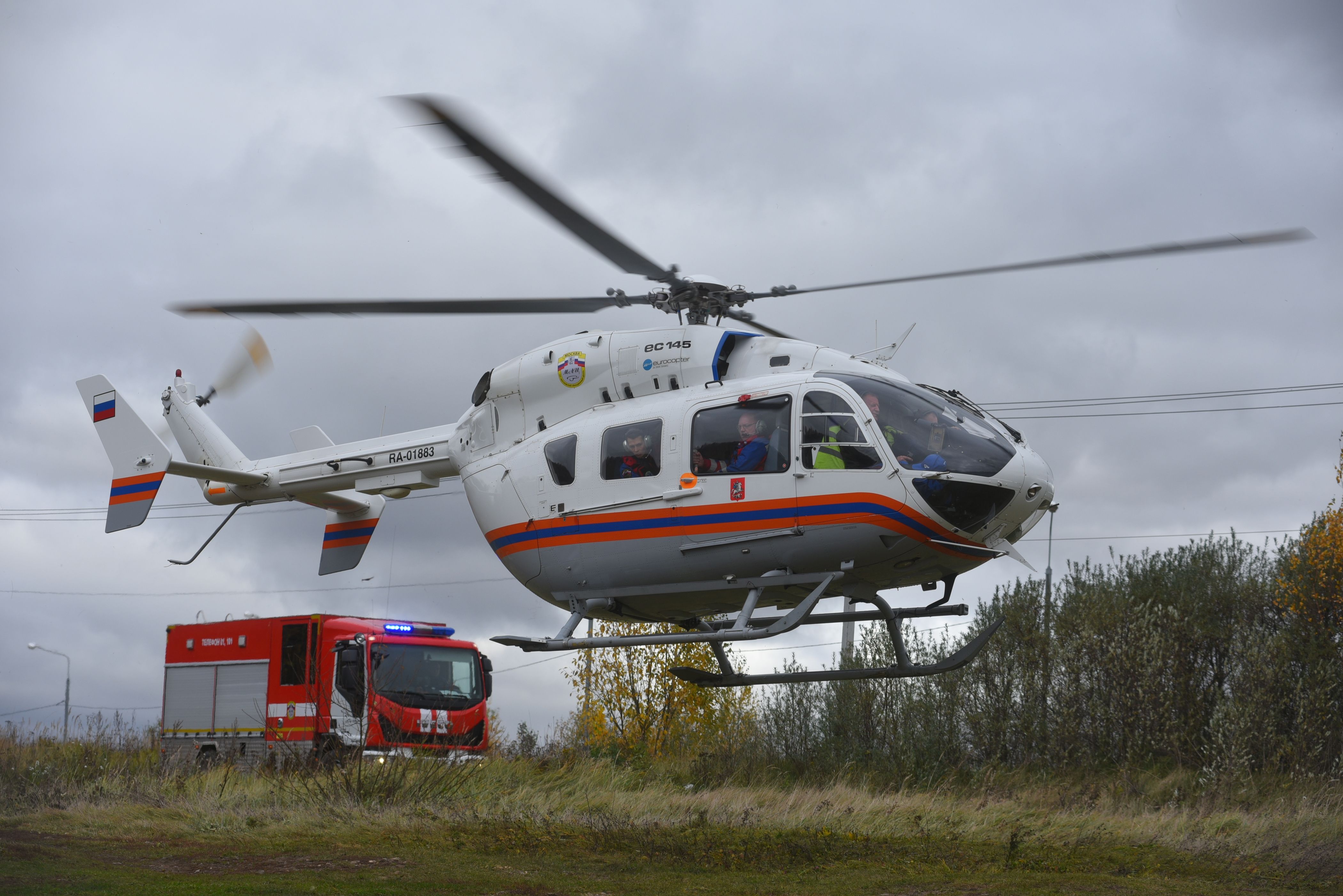Санитарный вертолет ВК117-2. Фото: Александр Кожохин