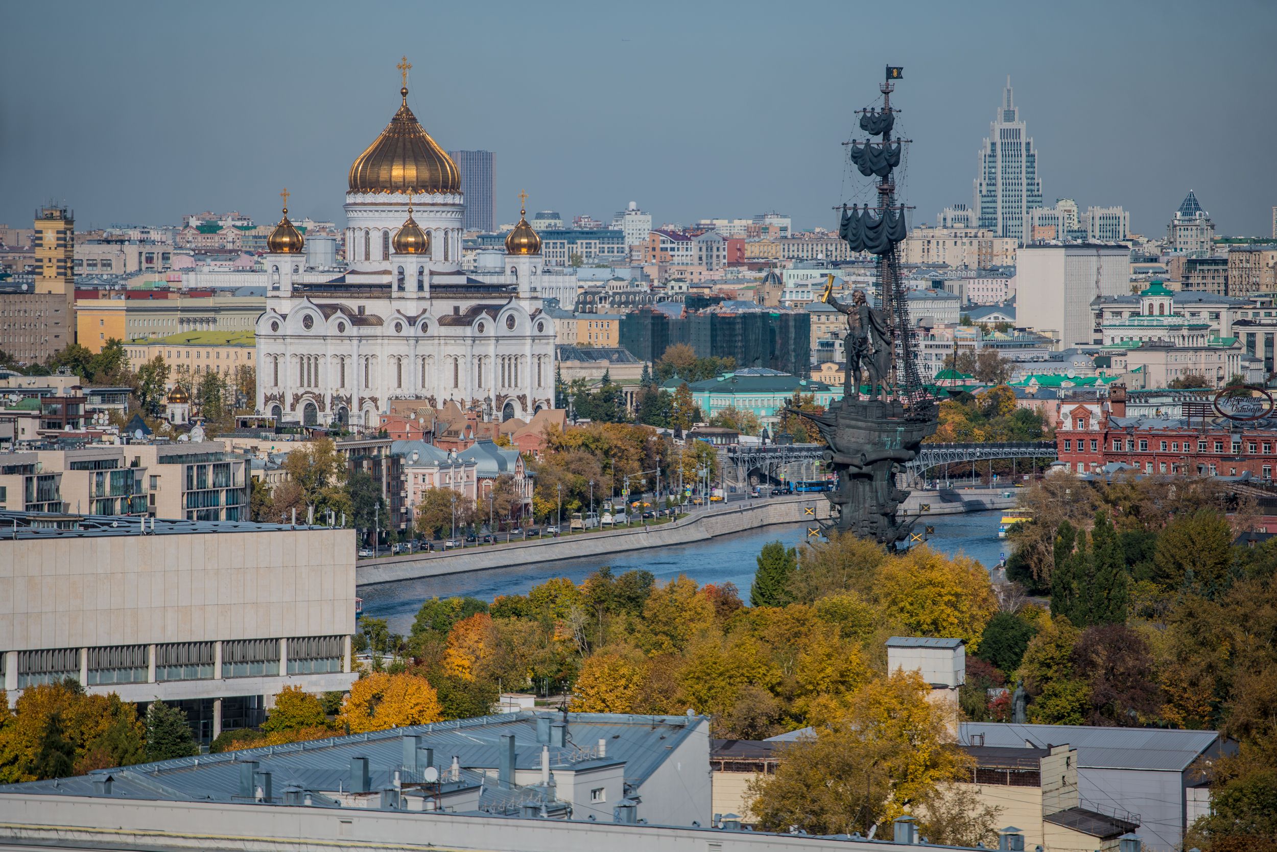 Синоптики Москвы предупредили о скачках атмосферного давления