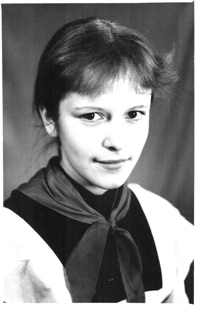 1986 год. 14-летняя Лада в 7-м классе московской средней школы № 59. Фото из личного архива.