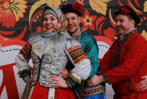 На фестивале «Масленица» жители Новой Москвы смогут поучаствовать в традиционных праздничных забавах. Фото: архив