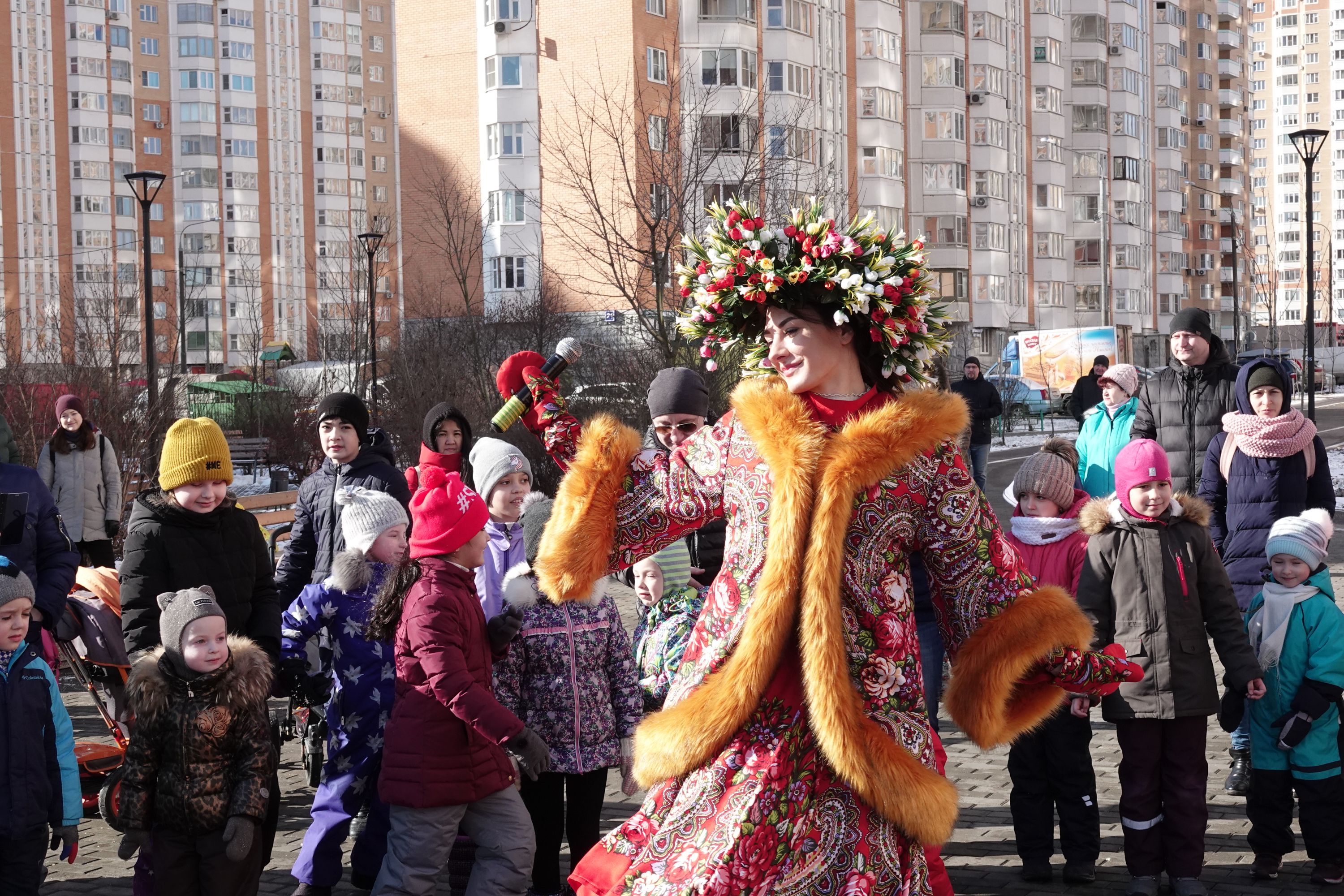 1 марта 2020 года. Московский. На Радужной улице в гости уже пришла весна. Фото: Виктор Хабаров