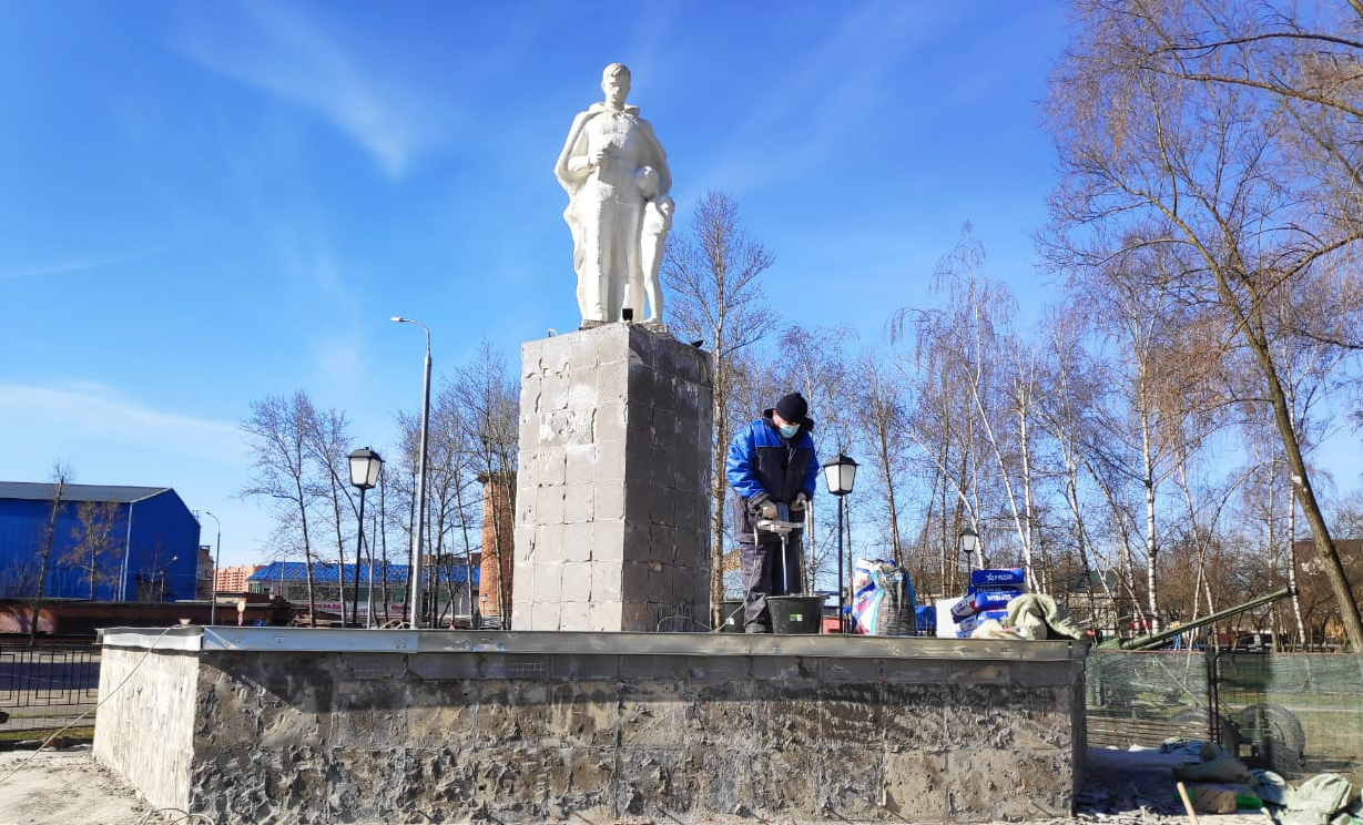 Памятники героям Великой Отечественной войны отреставрируют в Новой Москве