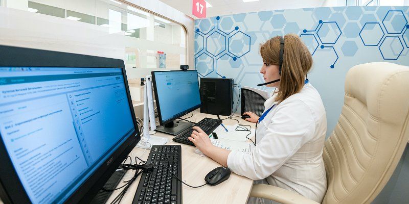 Пациентам с COVID провели более 100 тыс телемедицинских консультаций. Фото: сайт мэра Москвы