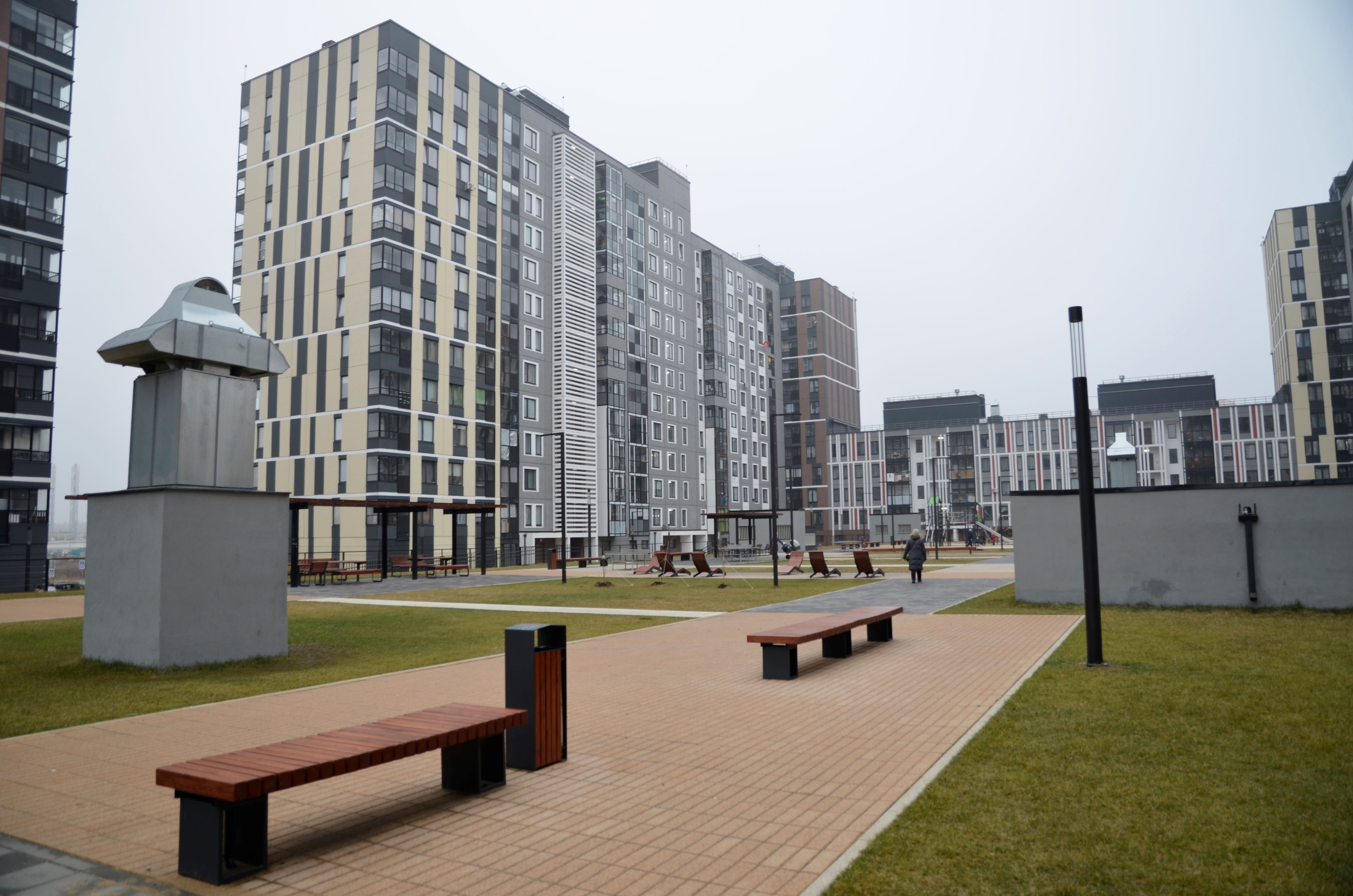 В первом поясе урбанизации Новой Москвы превалирующая часть — многоэтажные жилые здания. Фото: Анна Быкова