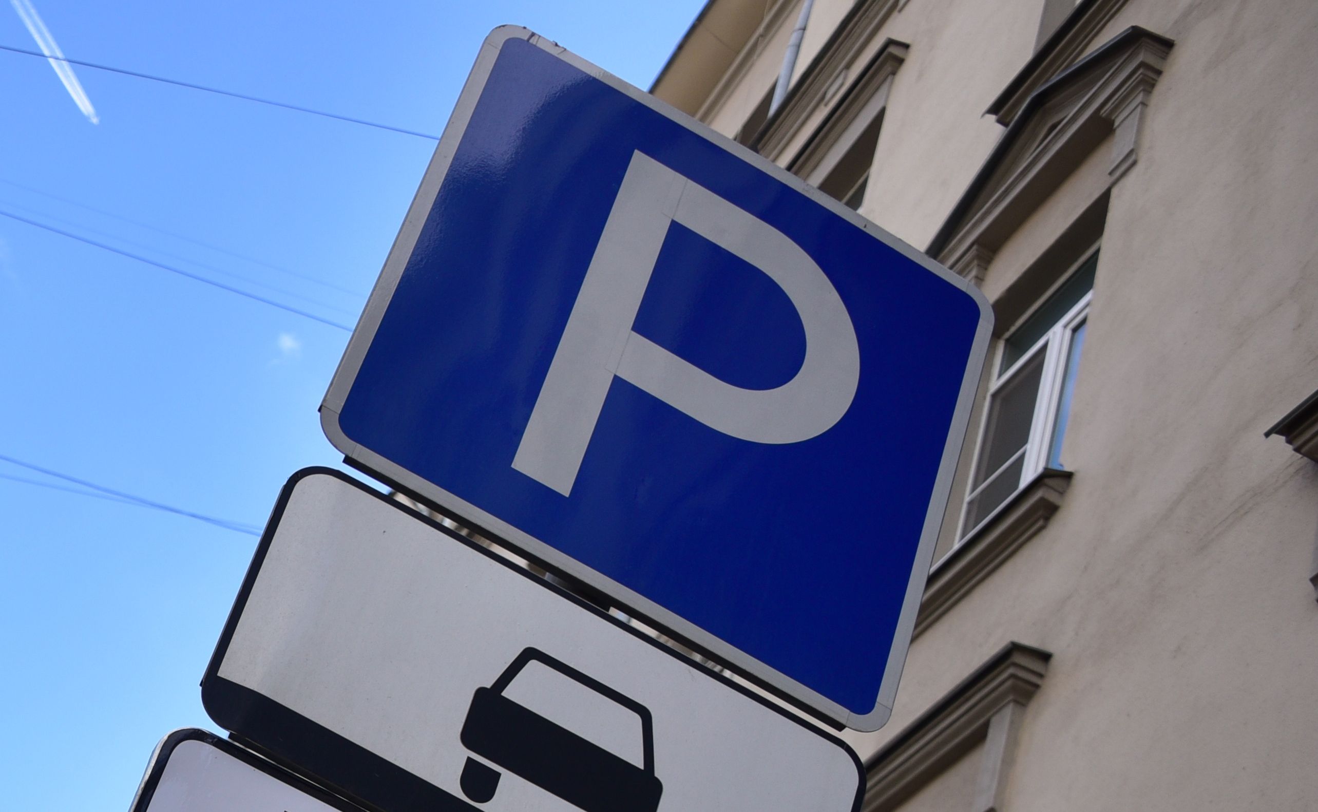 Москвичей ждут два дня бесплатных парковок