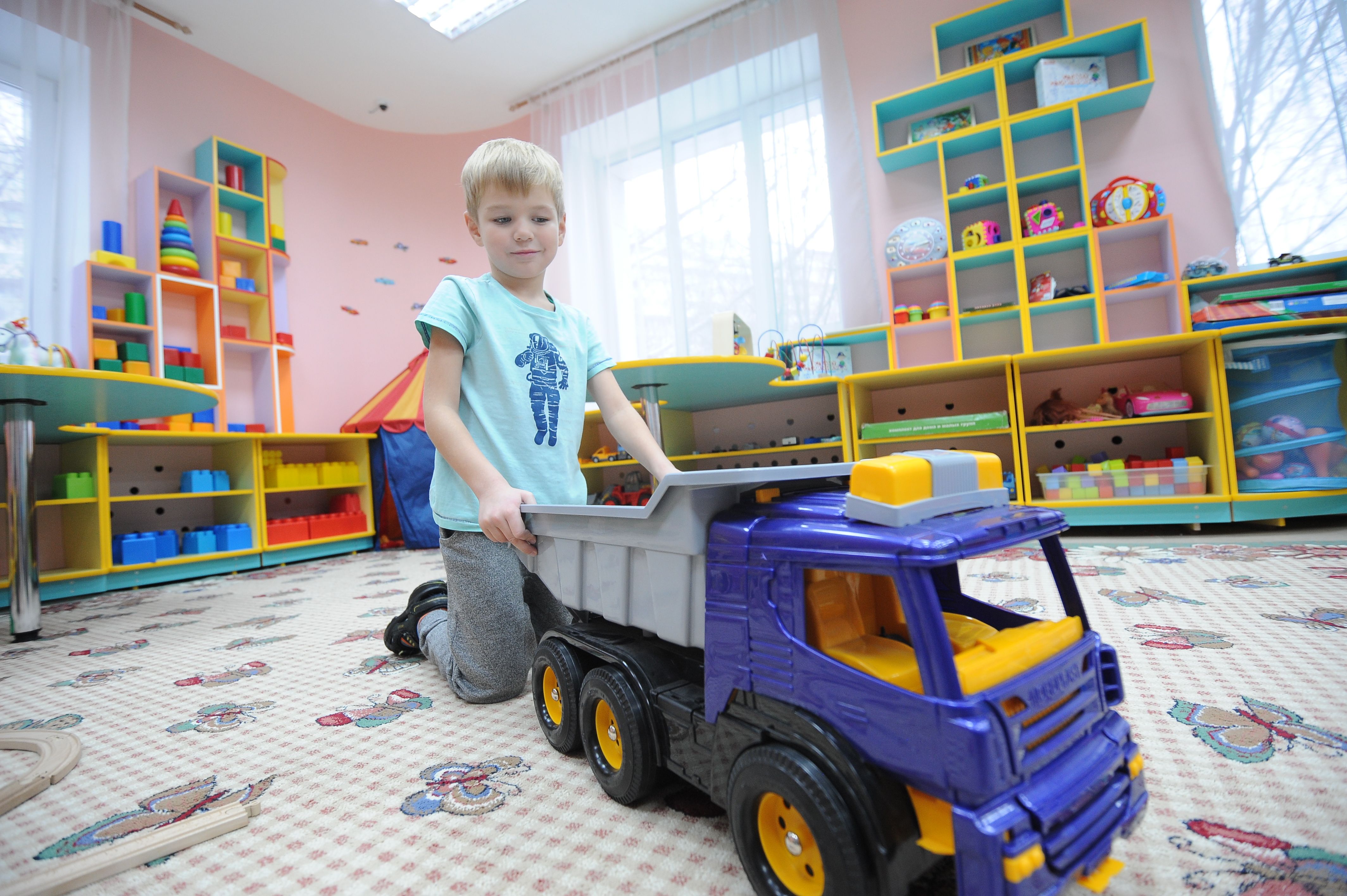 Детский сад в бело-оранжевых цветах построят в Московском
