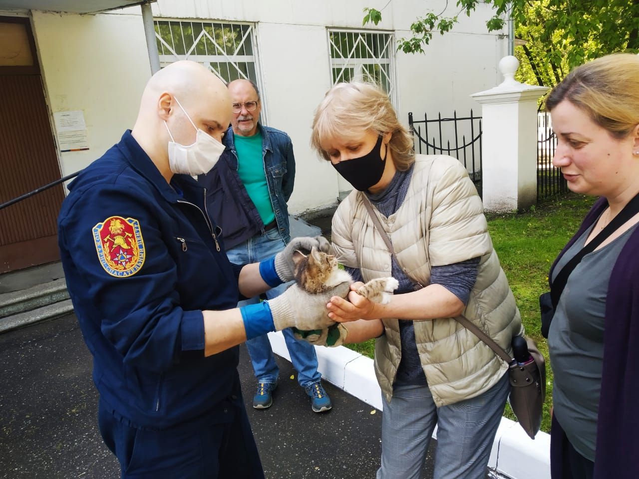 В мае московские спасатели оказали помощь 52 пострадавшим. Фото: пресс-служба Управления по ТиНАО Департамента ГОЧСиПБ