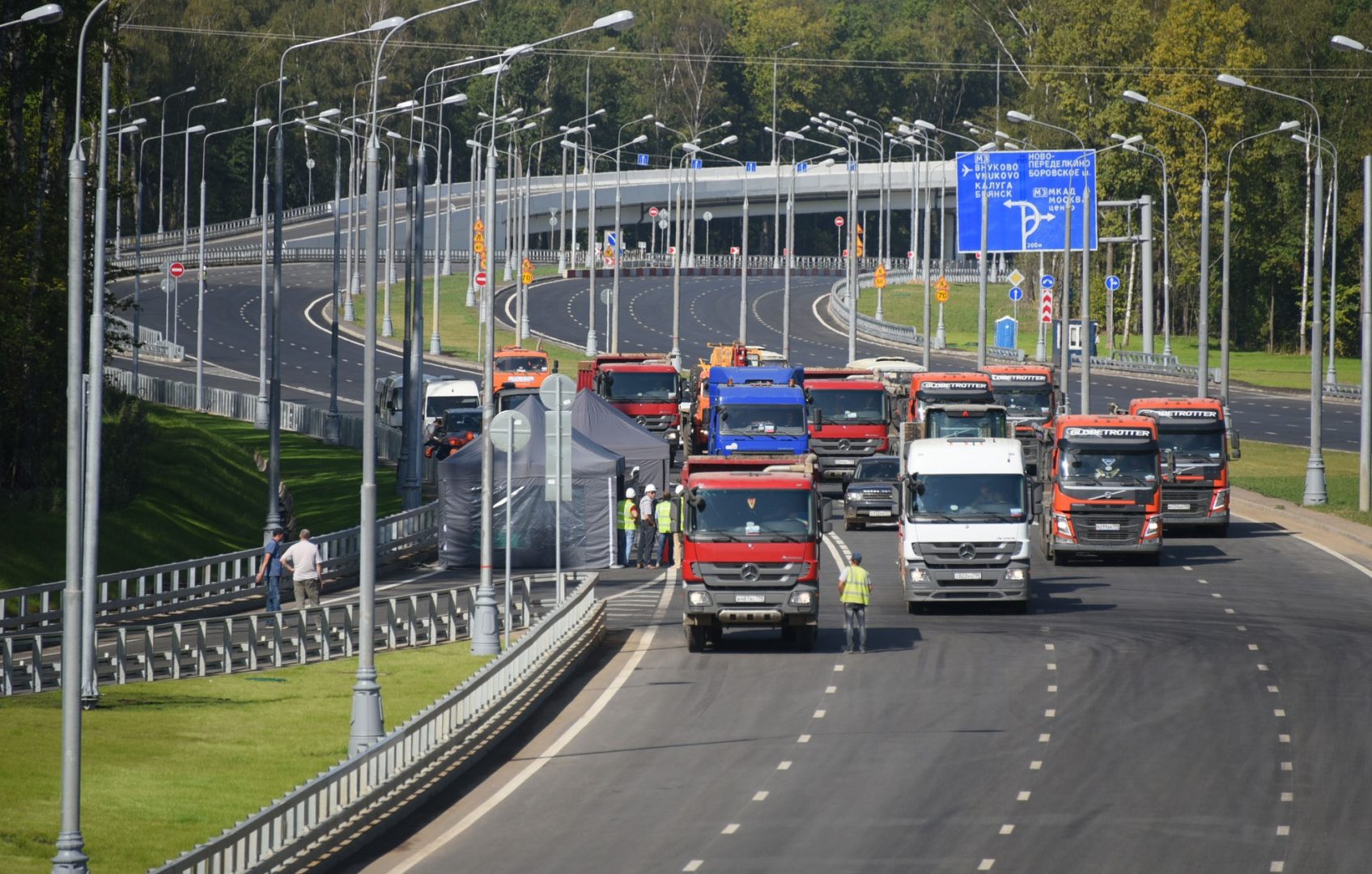 29 августа 2018 года. Запуск движения по участку дороги между Киевским и Калужским шоссе. Фото: Владимир Новиков