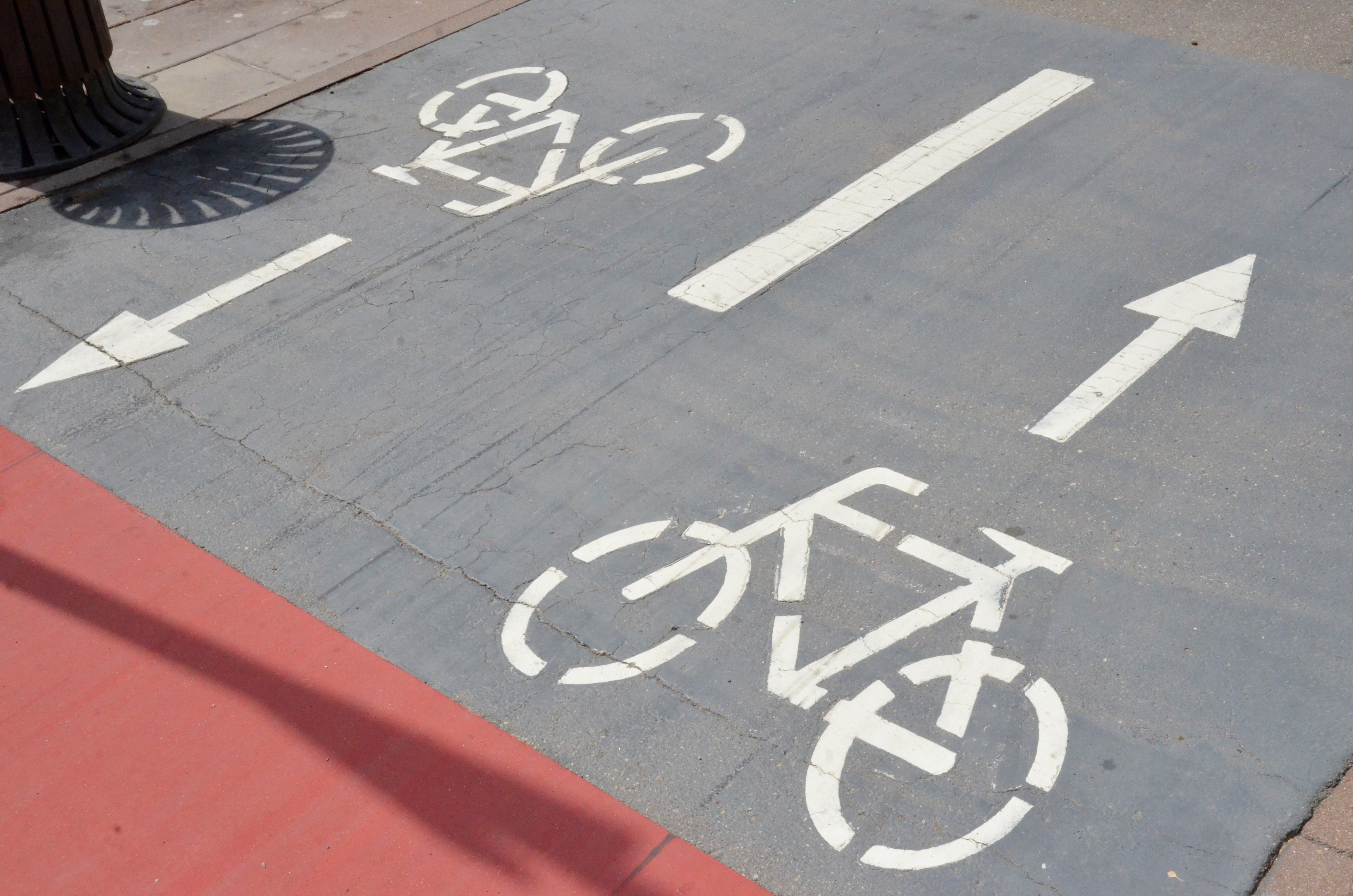 Горожанам рассказали о велодорожках в столице