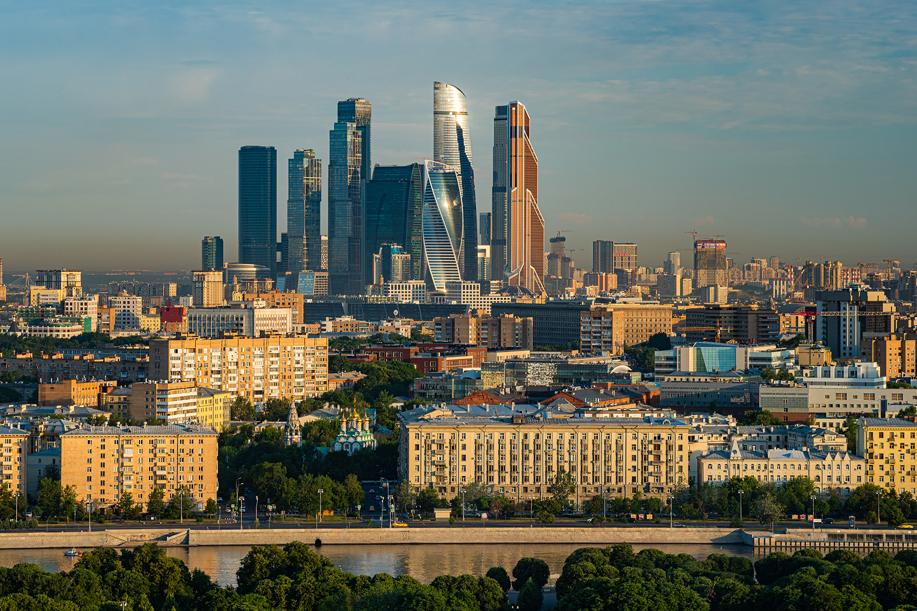Тысячи арендодателей Москвы получили отсрочки по имущественным налогам