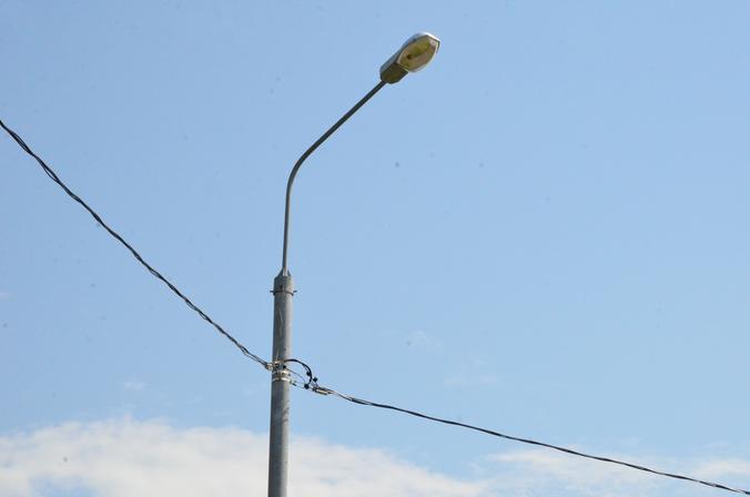 Современные фонари разместили в Кленовском
