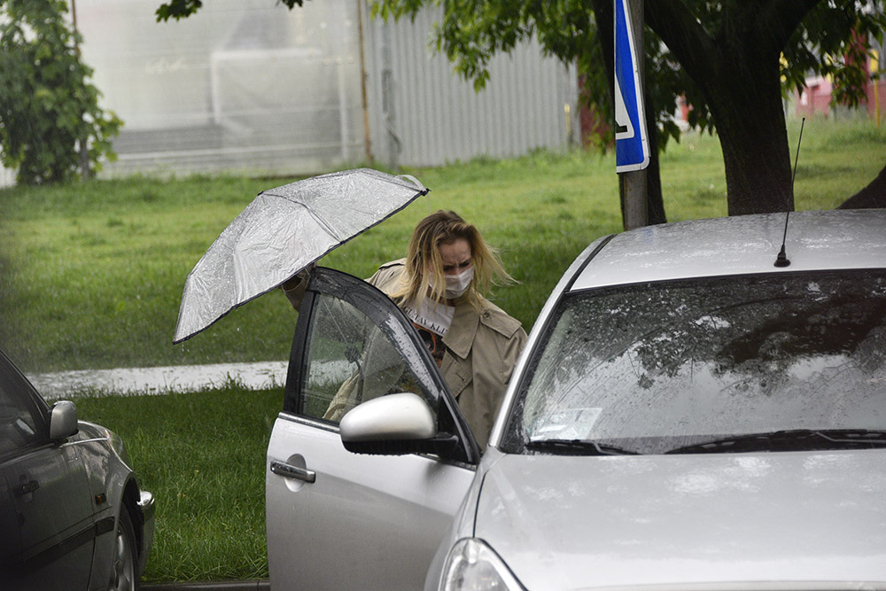 Москвичам пообещали затяжные дожди