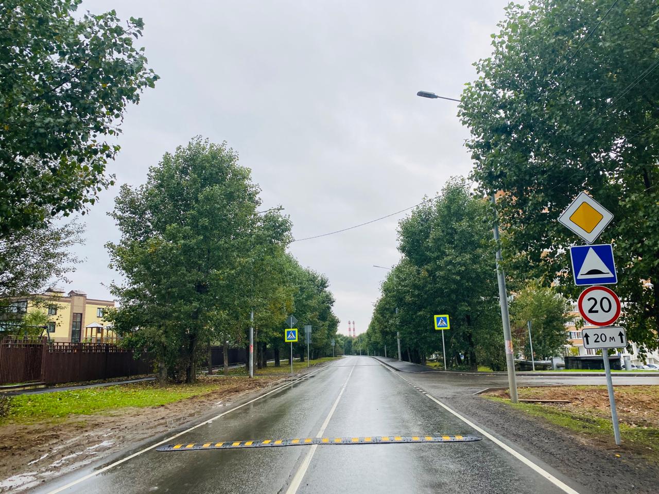 Безопасность на дорогах: опознавательные знаки поставили на проезжей части в Филимонковском