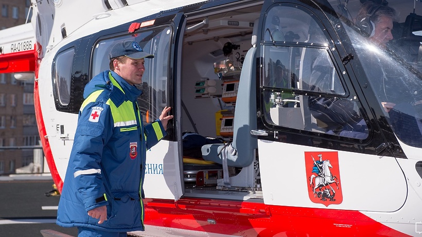 Пожарные и летчики Департамента ГОЧСиПБ оказали помощь